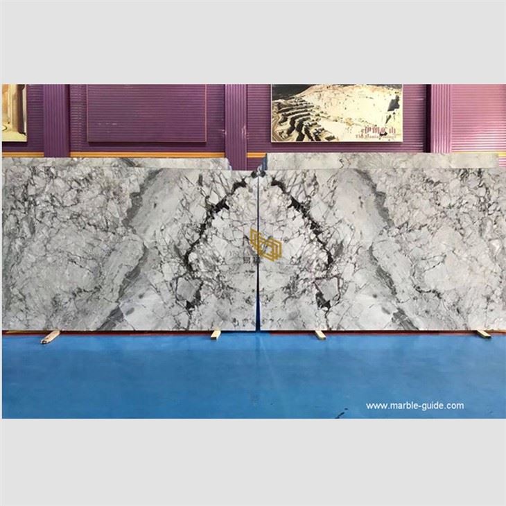 Bookmatched Grey Marble Slabs For Background Wall